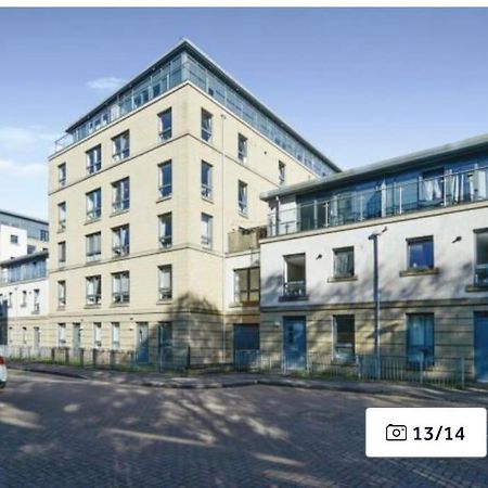 Modern Edinburgh Apartment 2 Bedrooms & Two Bathrooms Zewnętrze zdjęcie