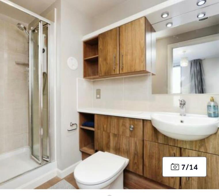 Modern Edinburgh Apartment 2 Bedrooms & Two Bathrooms Zewnętrze zdjęcie